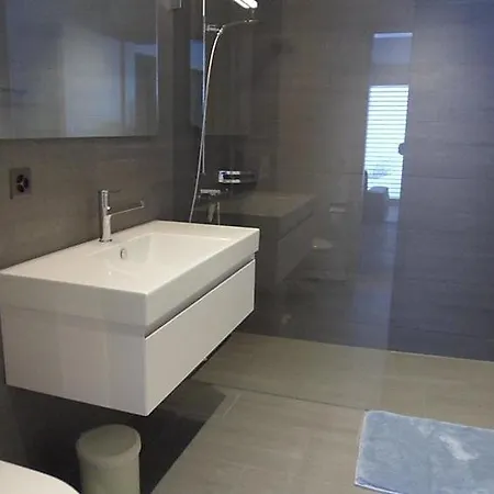 Lenk Sleeps 6 Wifi 公寓 Giebel
